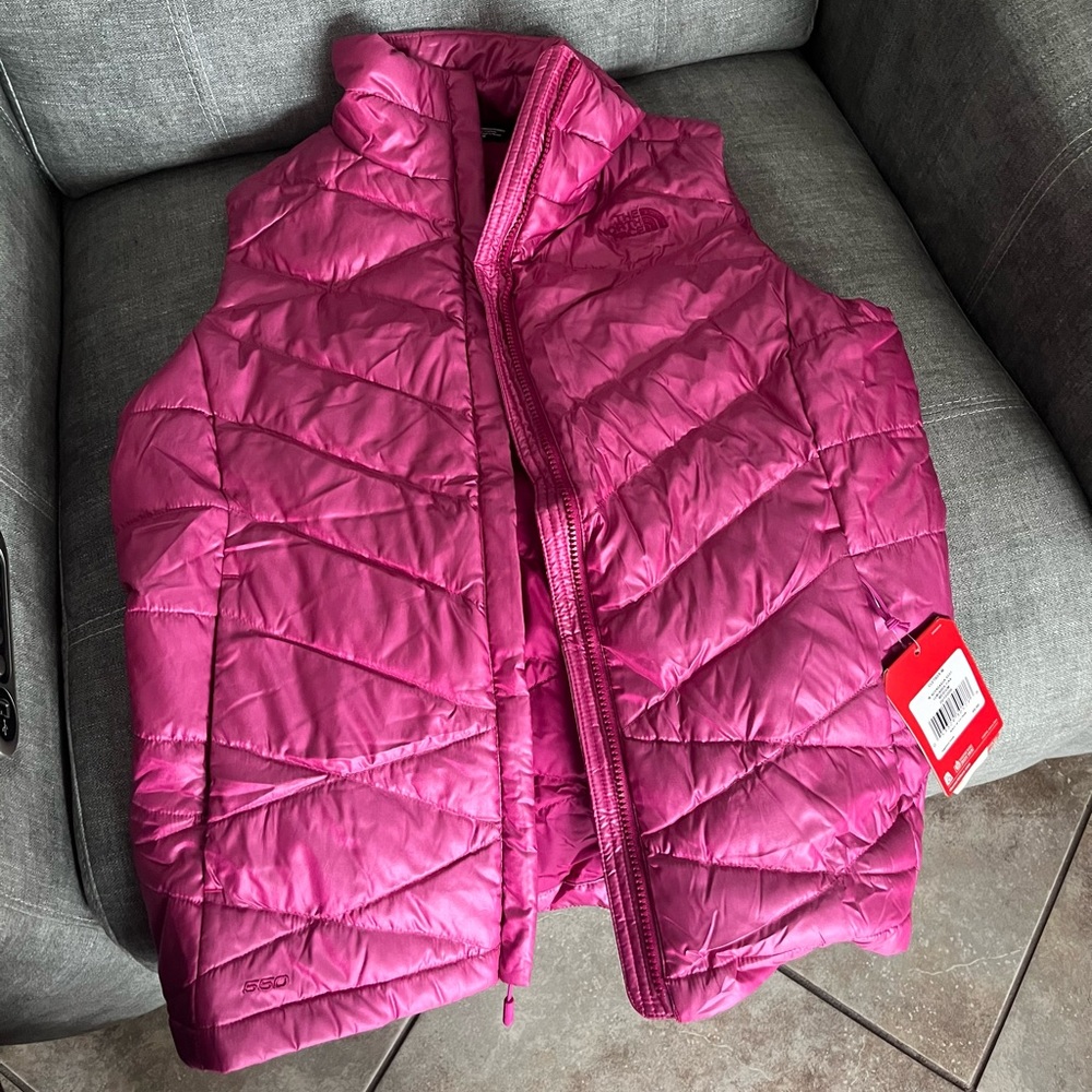 NWT W Northface vest